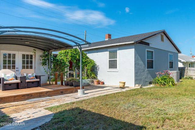 129 Rosalyn Avenue, Daytona Beach, FL 32118