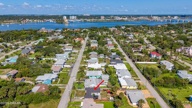 129 Rosalyn Avenue, Daytona Beach, FL 32118