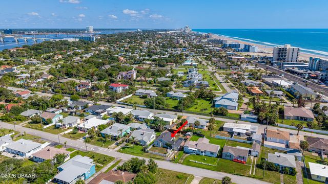 129 Rosalyn Avenue, Daytona Beach, FL 32118