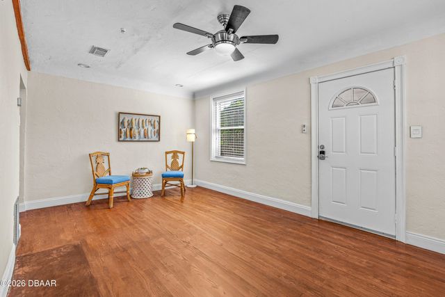 129 Rosalyn Avenue, Daytona Beach, FL 32118