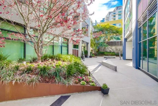 321 10th Ave 903, San Diego, CA 92101