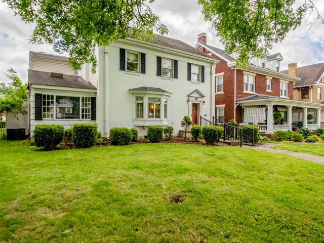 311 E 11th Ave, Huntington, WV 25701