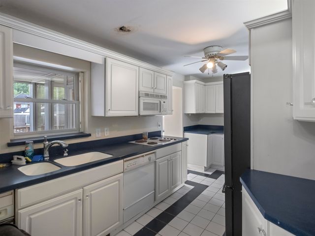 311 E 11th Ave, Huntington, WV 25701