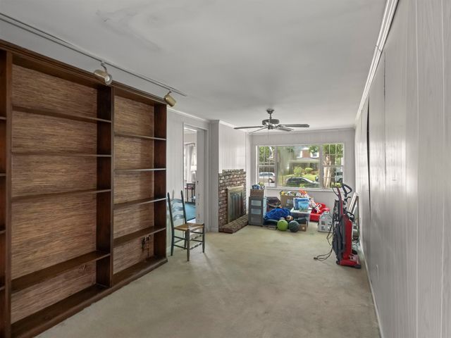 311 E 11th Ave, Huntington, WV 25701