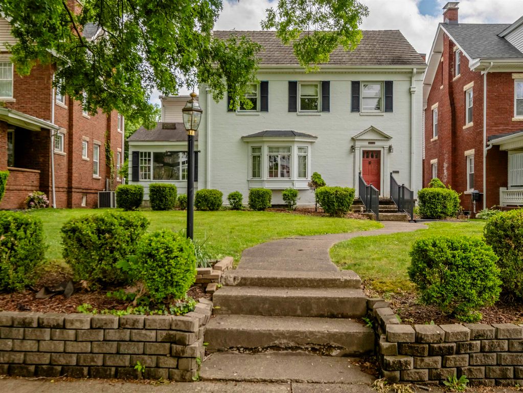 311 E 11th Ave, Huntington, WV 25701