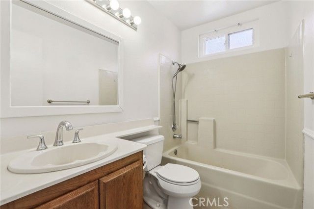 12059 Elk Boulevard, Riverside, CA 92505