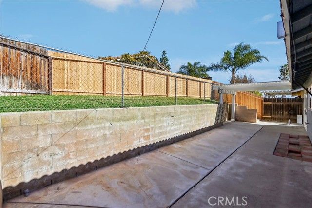 12059 Elk Boulevard, Riverside, CA 92505