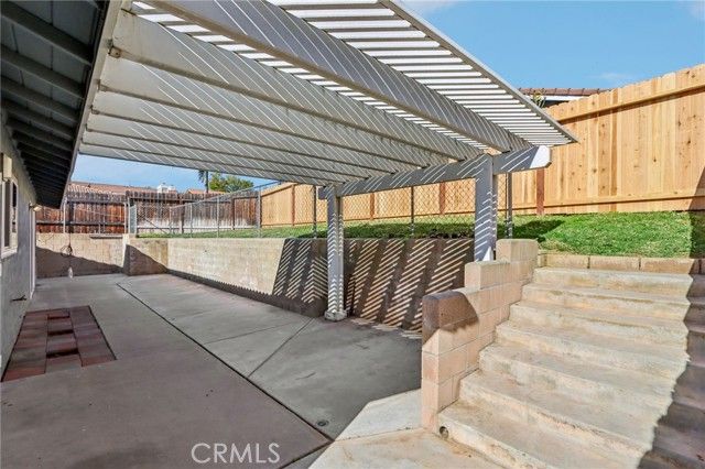 12059 Elk Boulevard, Riverside, CA 92505