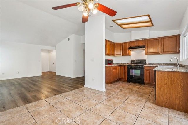 12059 Elk Boulevard, Riverside, CA 92505