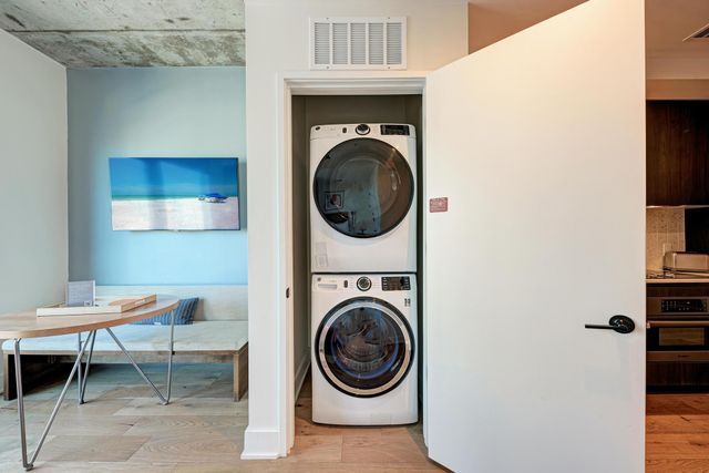 48 East Ave 2802, Austin, TX 78701