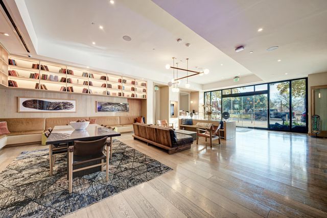 48 East Ave 2802, Austin, TX 78701
