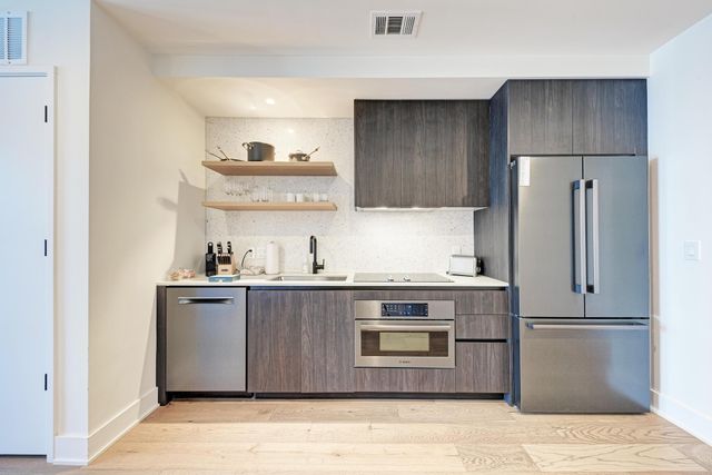 48 East Ave 2802, Austin, TX 78701