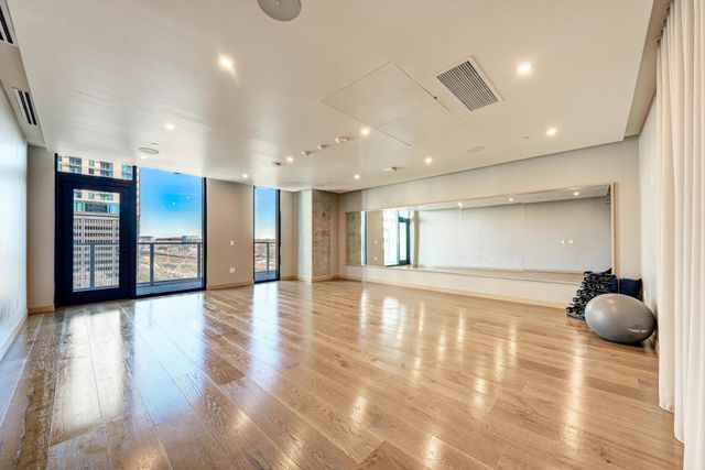 48 East Ave 2802, Austin, TX 78701