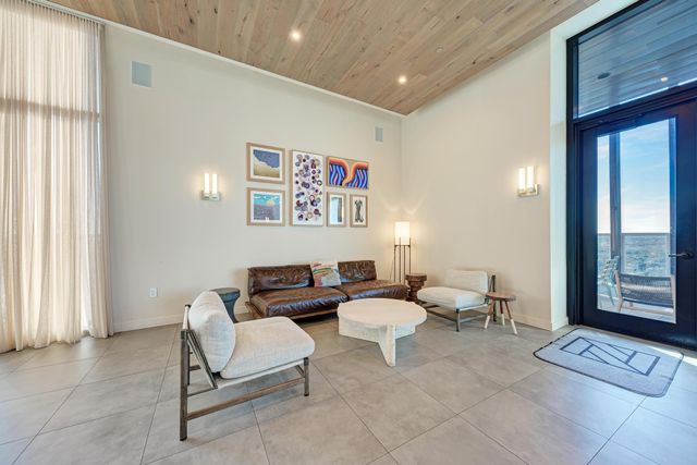 48 East Ave 2802, Austin, TX 78701