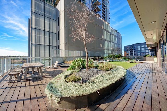 48 East Ave 2802, Austin, TX 78701