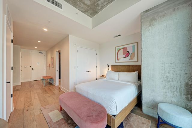 48 East Ave 2802, Austin, TX 78701