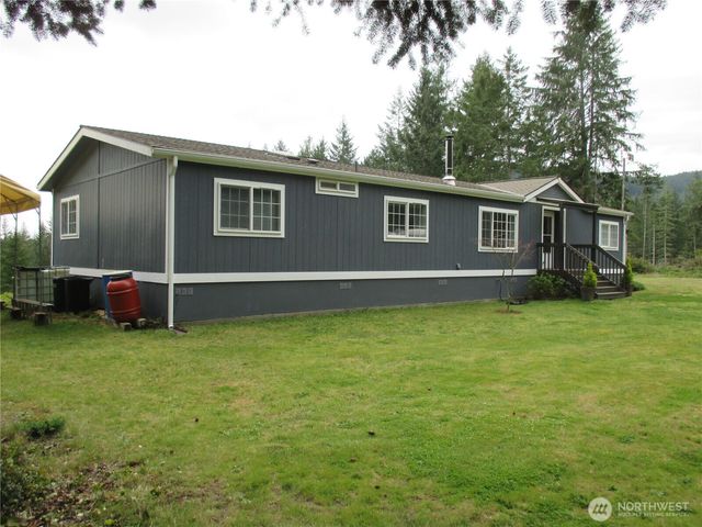 2250 Lost Creek Ln NW NW, Bremerton, WA 98312