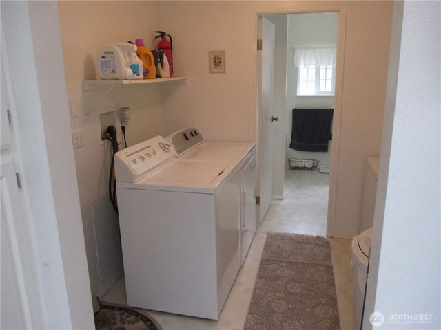 2250 Lost Creek Ln NW NW, Bremerton, WA 98312