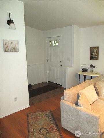 2250 Lost Creek Ln NW NW, Bremerton, WA 98312