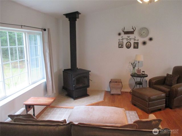 2250 Lost Creek Ln NW NW, Bremerton, WA 98312