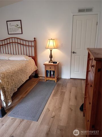 2250 Lost Creek Ln NW NW, Bremerton, WA 98312