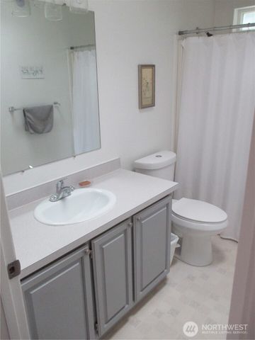 2250 Lost Creek Ln NW NW, Bremerton, WA 98312