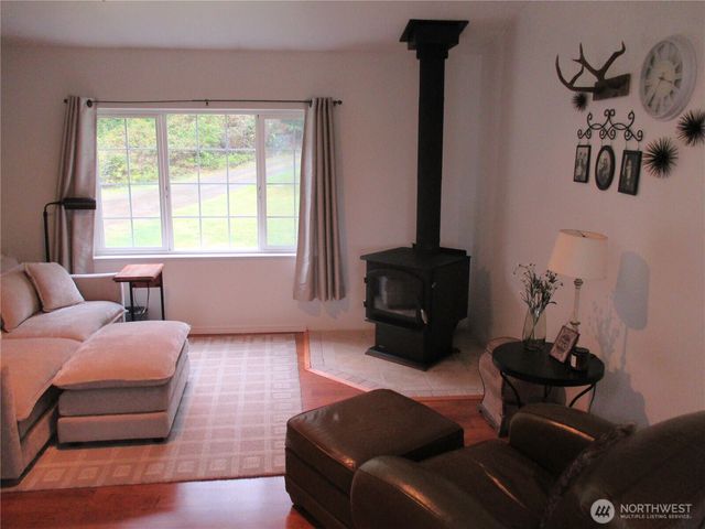 2250 Lost Creek Ln NW NW, Bremerton, WA 98312