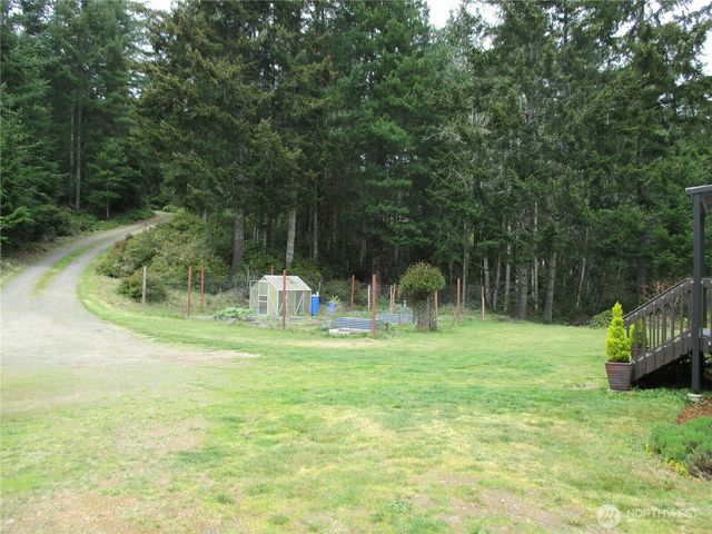 2250 Lost Creek Ln NW NW, Bremerton, WA 98312