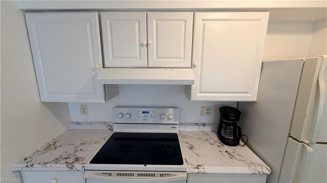 3407 Winkler AVE 309, Fort Myers, FL 33916