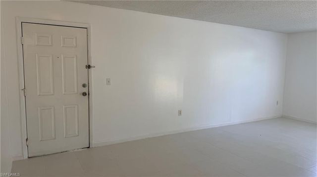 3407 Winkler AVE 309, Fort Myers, FL 33916