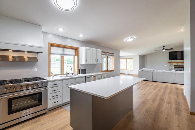 N8620 Garfield ROAD, Holmen, WI 54636