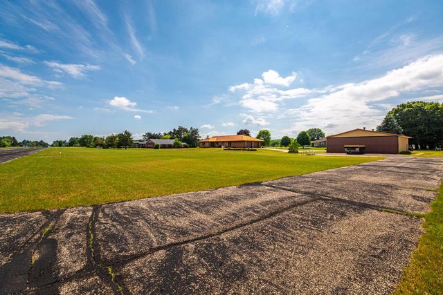 N8620 Garfield ROAD, Holmen, WI 54636
