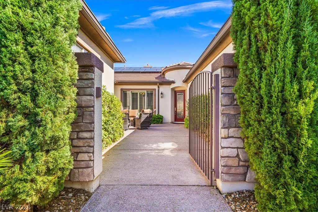 2104 Pont National Drive, Henderson, NV 89044 — photo 3