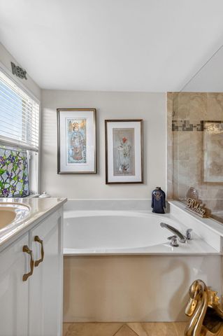 5906 Crystal Shores Drive 208, Boynton Beach, FL 33437