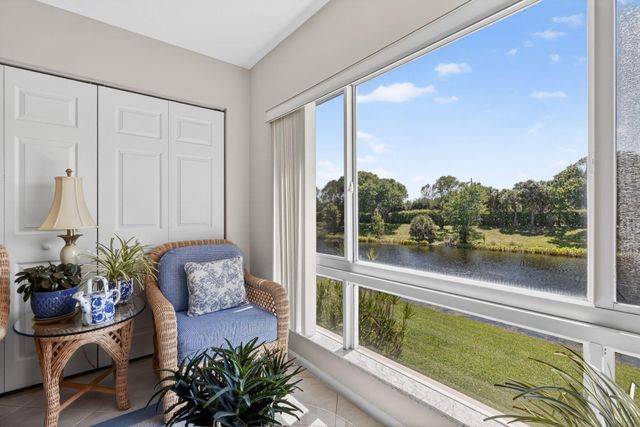 5906 Crystal Shores Drive 208, Boynton Beach, FL 33437