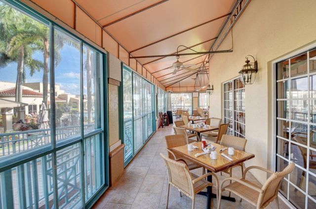 5906 Crystal Shores Drive 208, Boynton Beach, FL 33437