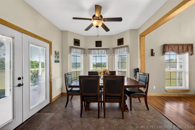 21347 S 397 East Avenue, Porter, OK 74454