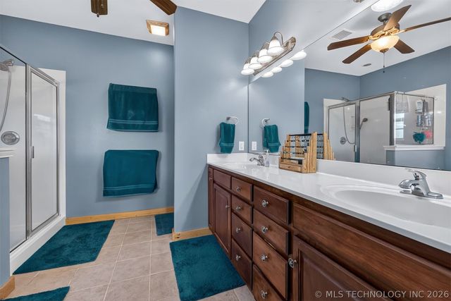 21347 S 397 East Avenue, Porter, OK 74454