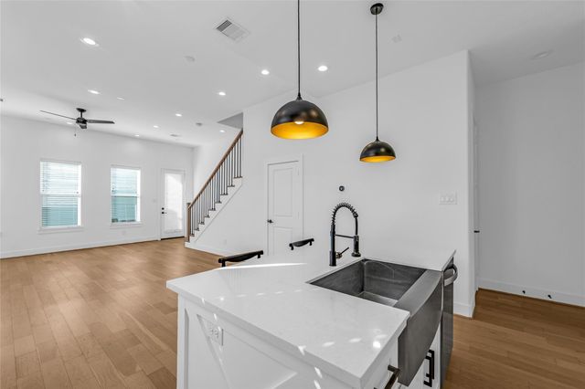 10937 Fire Creek Drive, Houston, TX 77043