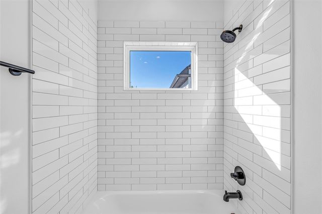 10937 Fire Creek Drive, Houston, TX 77043