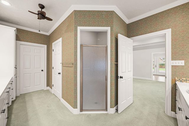 1220 Travis Street, Columbus, TX 78934