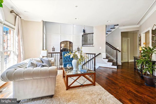 20366 FALLSWAY TER, Sterling, VA 20165