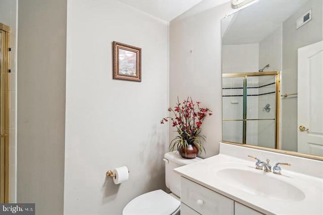 20366 FALLSWAY TER, Sterling, VA 20165