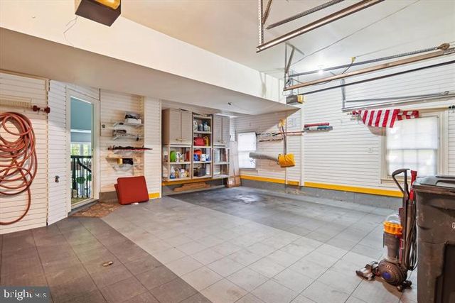 20366 FALLSWAY TER, Sterling, VA 20165