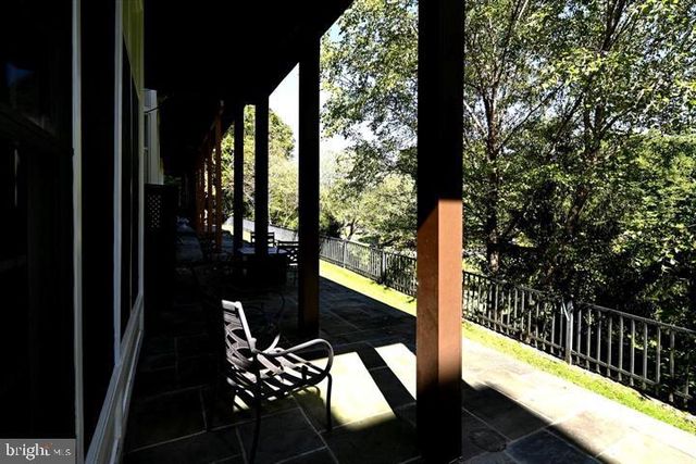 20366 FALLSWAY TER, Sterling, VA 20165