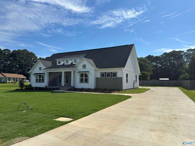 2665 Legacy Trace, Southside, AL 35907