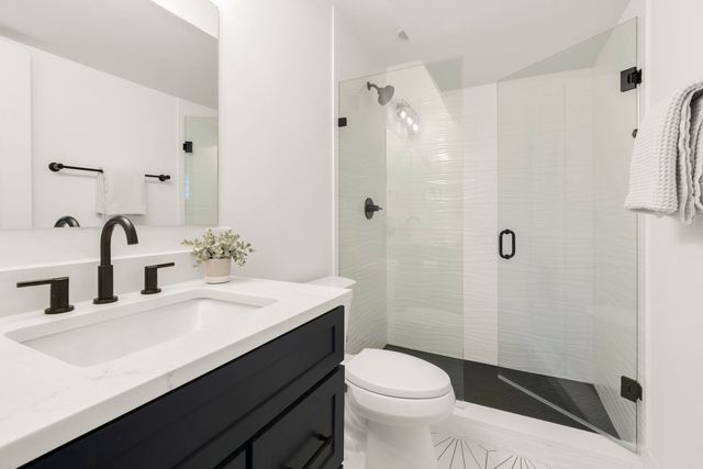 903 N Vail Avenue, Arlington Heights, IL 60004