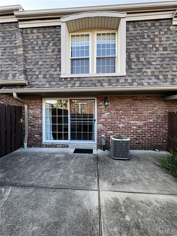 4243 Forest De Ville Drive, Oakville, MO 63129