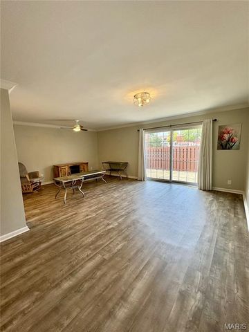 4243 Forest De Ville Drive, Oakville, MO 63129