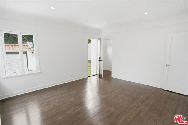 1153 Hi Point Street, Los Angeles, CA 90035